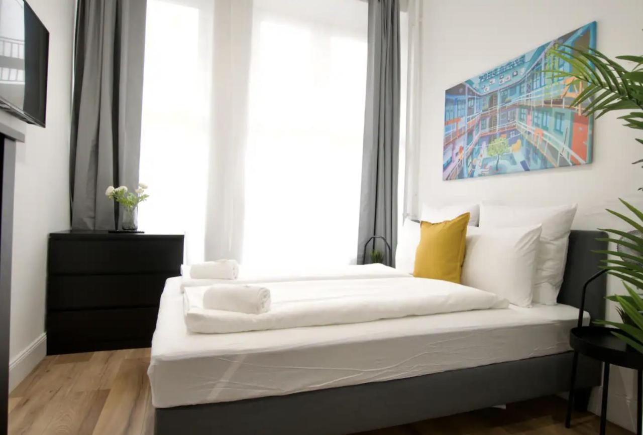 Studio Apartments By Hi5- Apartment In Downtown Budapest Exterior foto